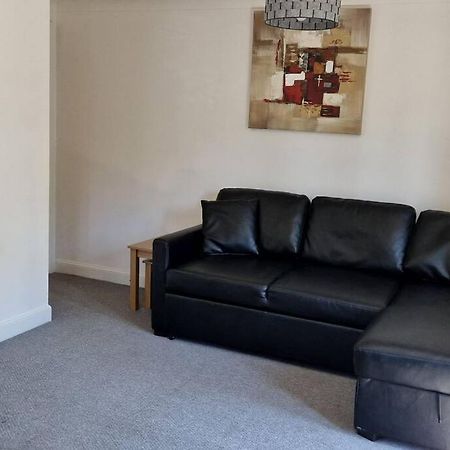 Greenhithe Cosy Apartment, Netflix And Sport Channels Extérieur photo